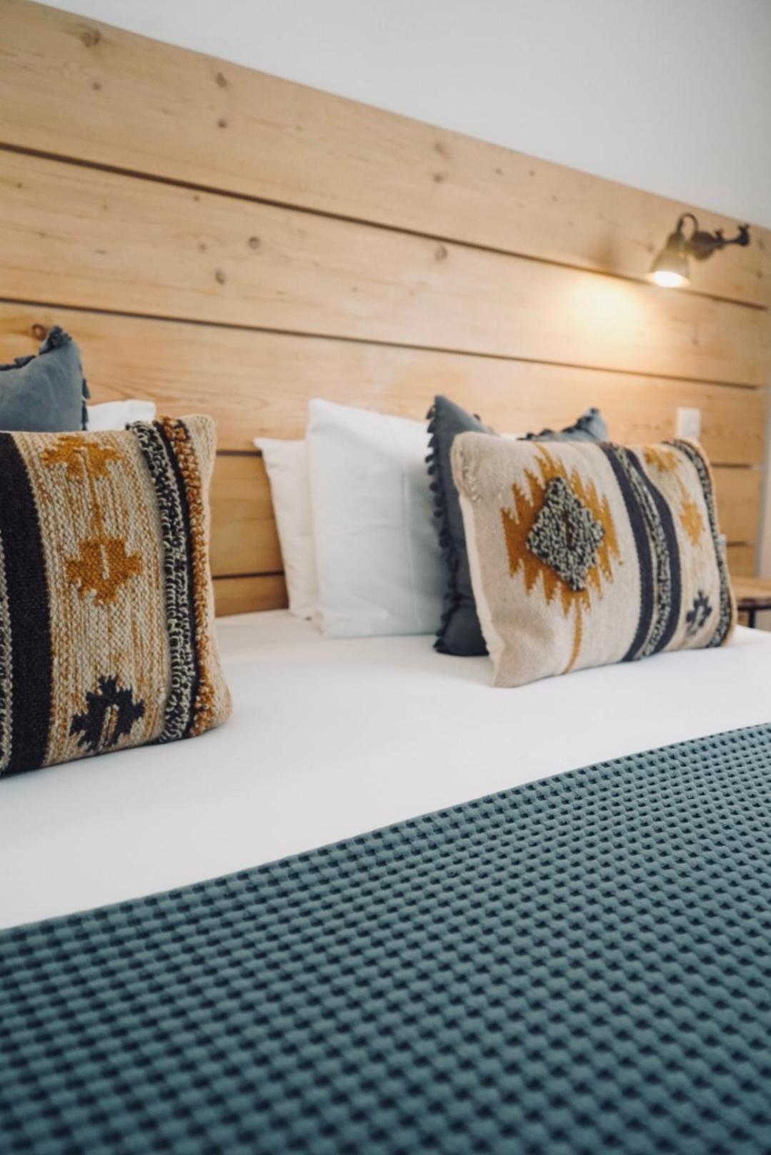 Braye The Victoria Bed & Breakfast エクステリア 写真