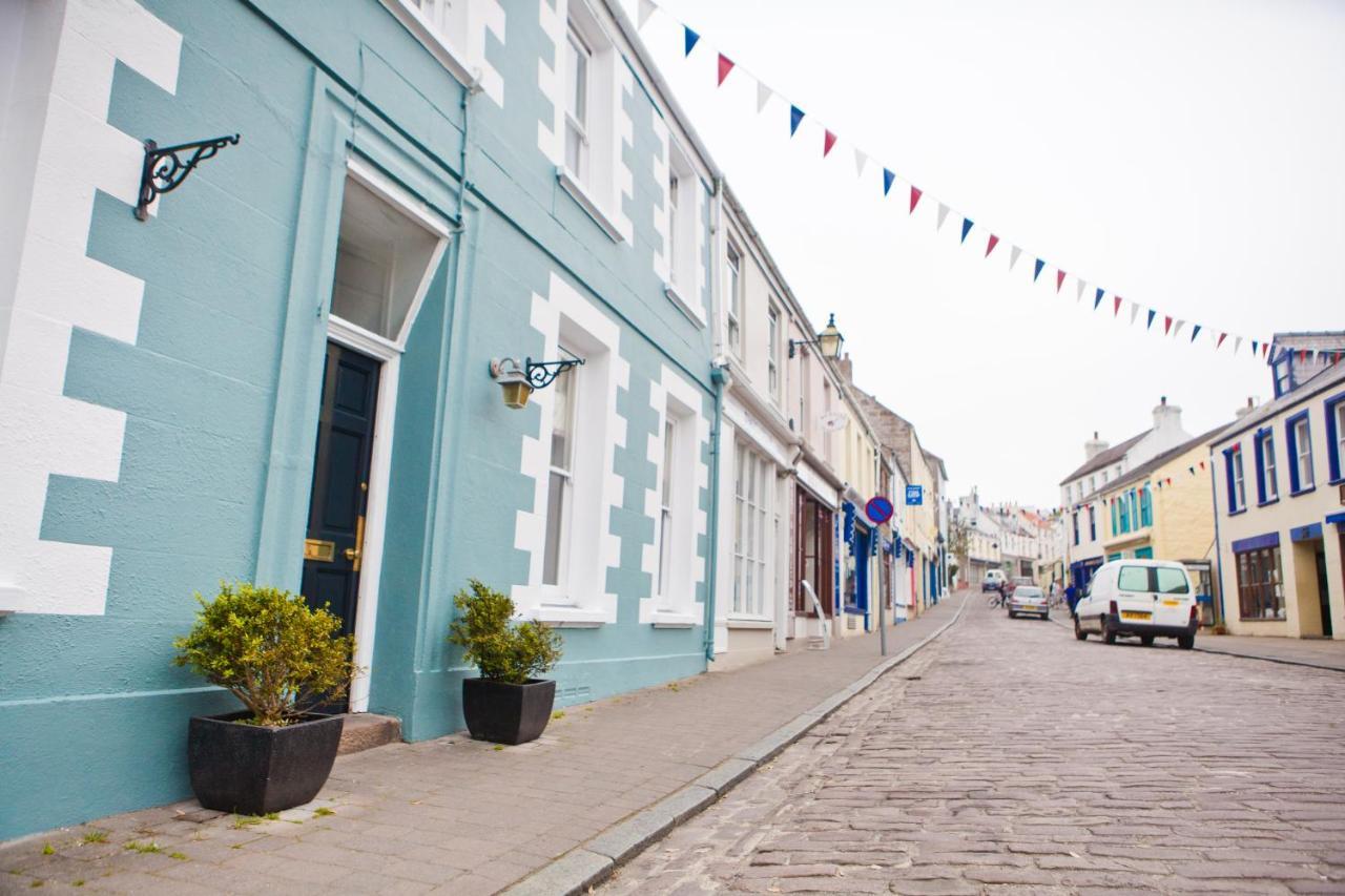 Braye The Victoria Bed & Breakfast エクステリア 写真