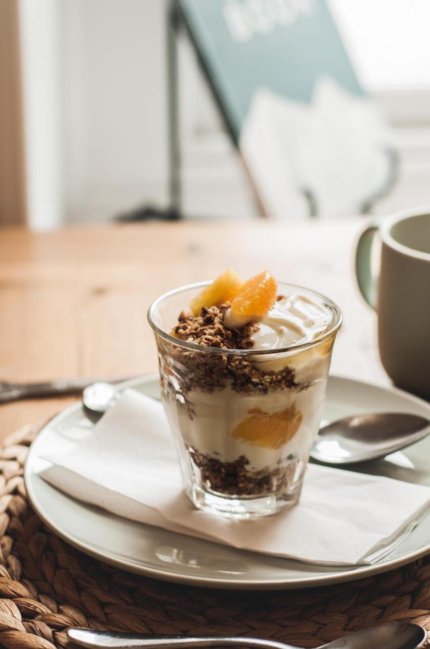 Braye The Victoria Bed & Breakfast エクステリア 写真